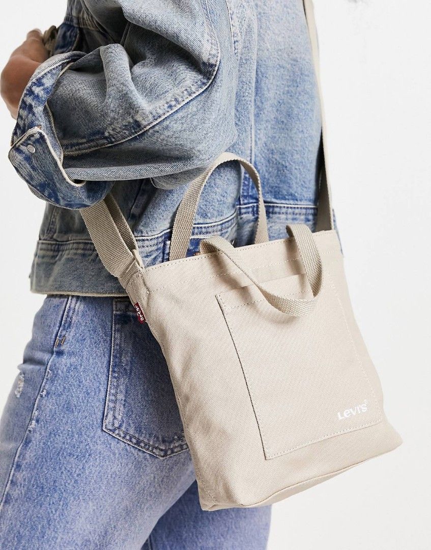 Levis canvas hotsell bag