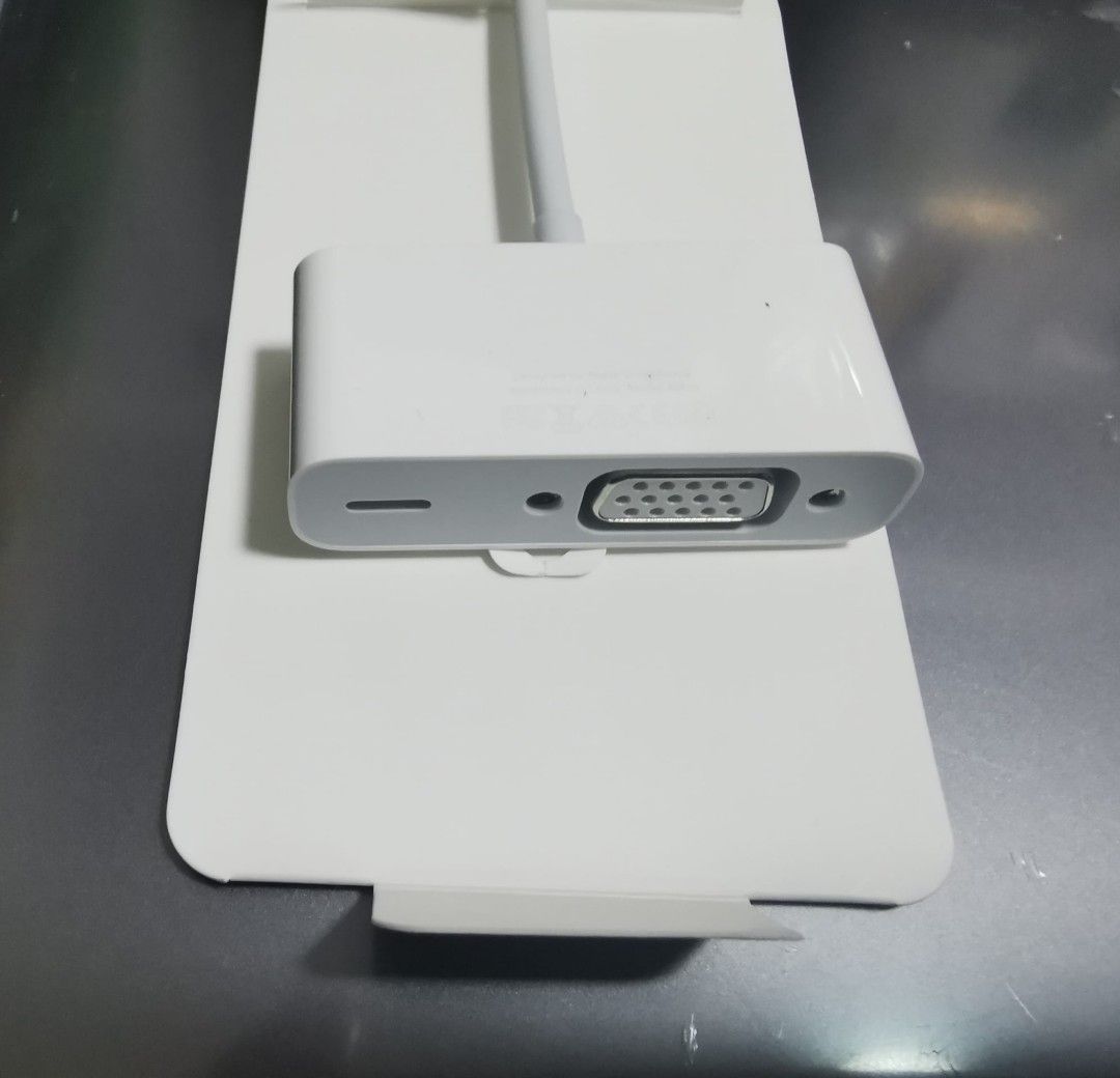 Lightning to VGA Adapter, Computers & Tech, Parts & Accessories,