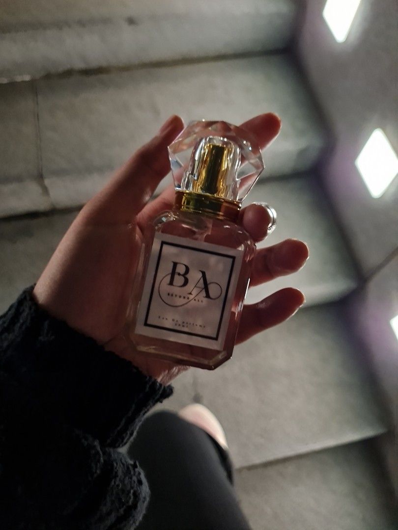 432 fm perfume top