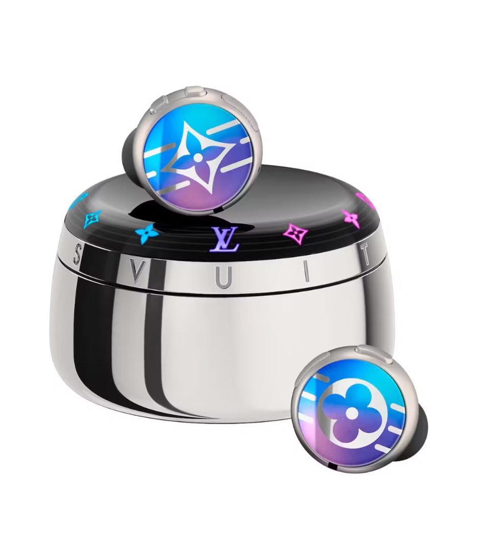 Louis Vuitton Horizon Light Up Earphones, Luxury, Accessories on Carousell