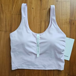 (Category: ) located in . Submitted by closetdeal (Listing ID 1279262779, Image 1). Description: .