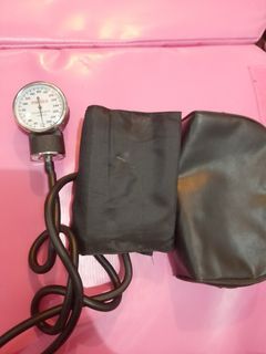 Manual Blood Pressure Sphygmomanometer