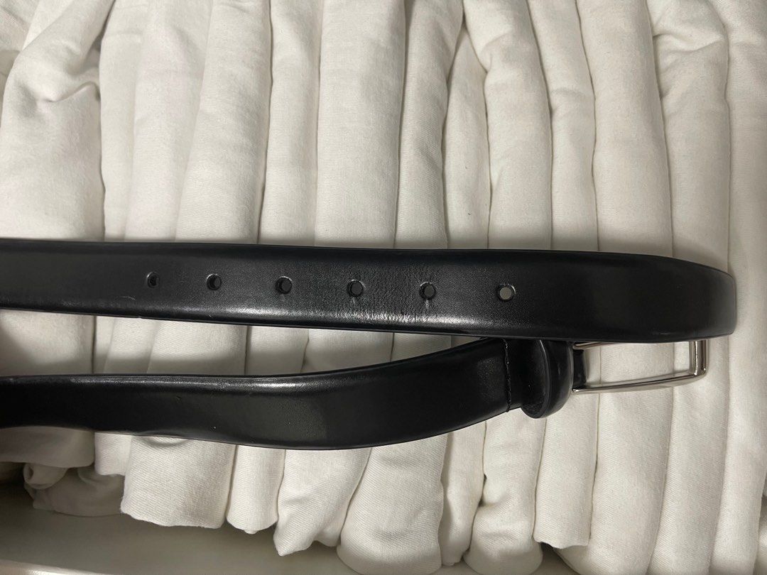 Marks & spencers black belt (Category: Belts) located in Makati City. Submitted by Jay-DC (Listing ID 1279413447, Image 2). Description: Marks & Spencers belt M&S black belt Size 33-34 Used only in wedding.