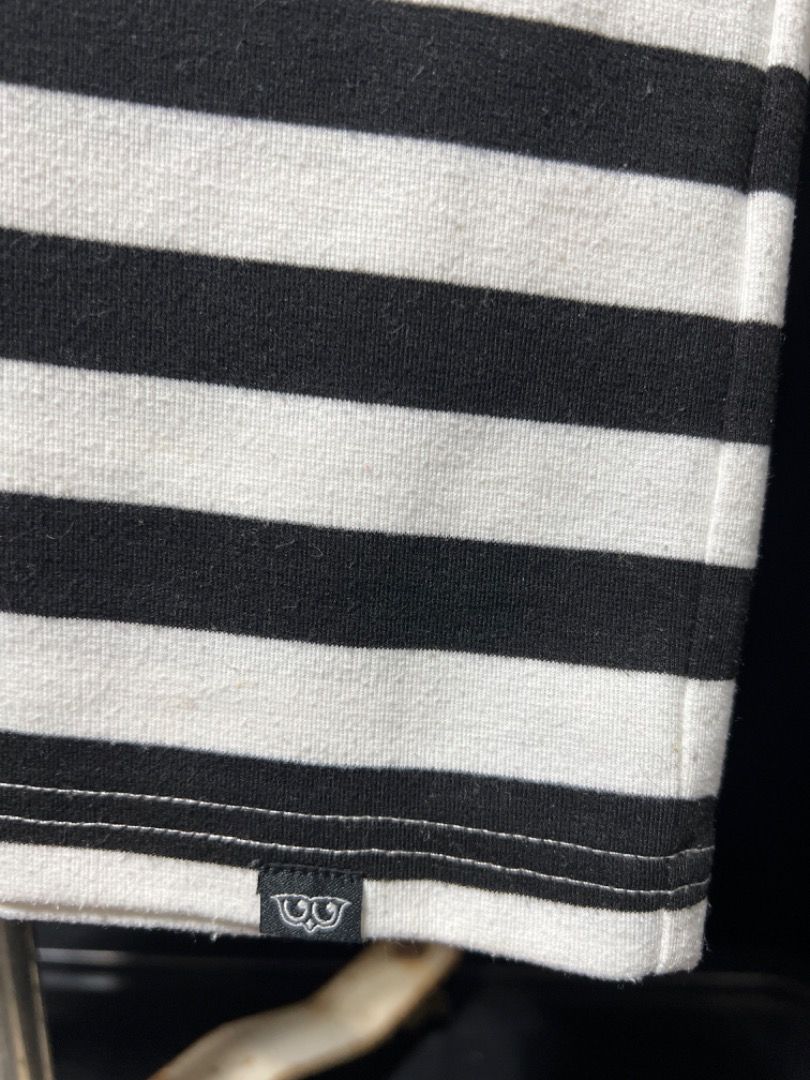 Memo Mens T-Shirt (Category: Tshirts & Polo Shirts ) located in Santiago. Submitted by pacostudios01 (Listing ID 1279340974, Image 3). Description: Size: Medium Good as new Dimensions: 19.5 x 25 in Color rate 10/10 Excellent condition Thick cotton.