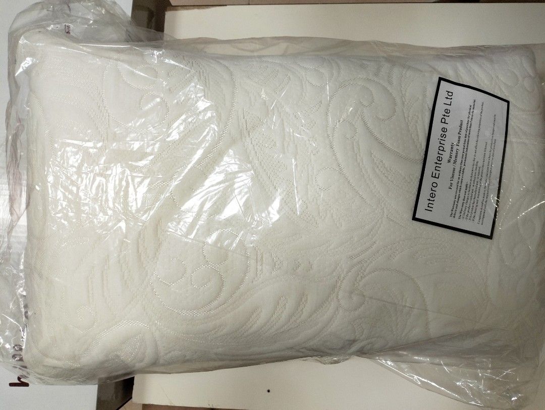 Marks and spencer outlet memory foam pillow