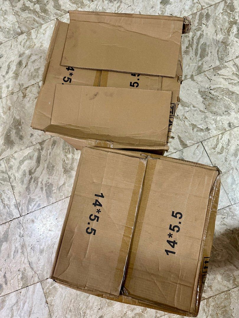 Mitsubishi Mirage Hatchback 2016 Original mags (Category: Other Automotive Parts and Accessories) located in Valenzuela. Submitted by halohaloatbp (Listing ID 1279284589, Image 1). Description: Mitsubishi Mirage Hatchback 2016 Original mags ▪️4 pcs / 4 holes ▪️Size 165/65R14 ▪️Used w/minimal scratches RFS: Upgraded P10,000 w/free seat cover color gray never used stocked only Feel free to msg me. Pickup/Meetup: Valenzuela or Quezon city area.