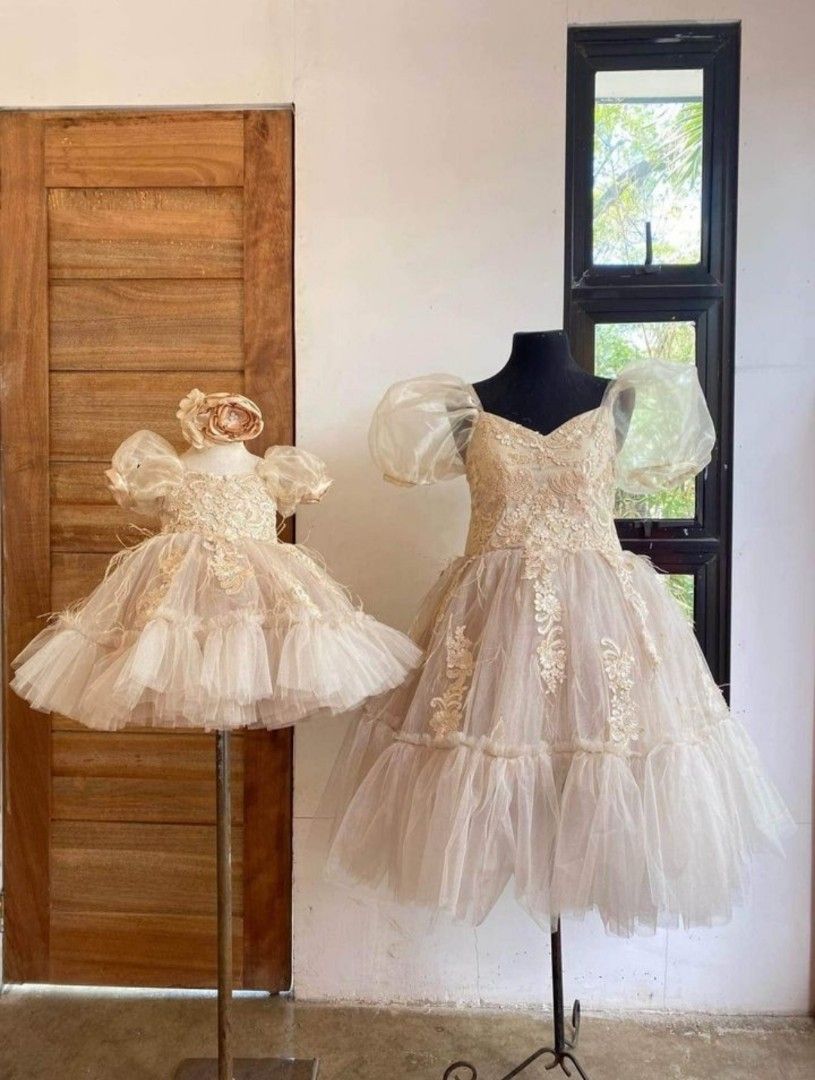 Mother Daughter Matching Outfits Ideas For Wedding!