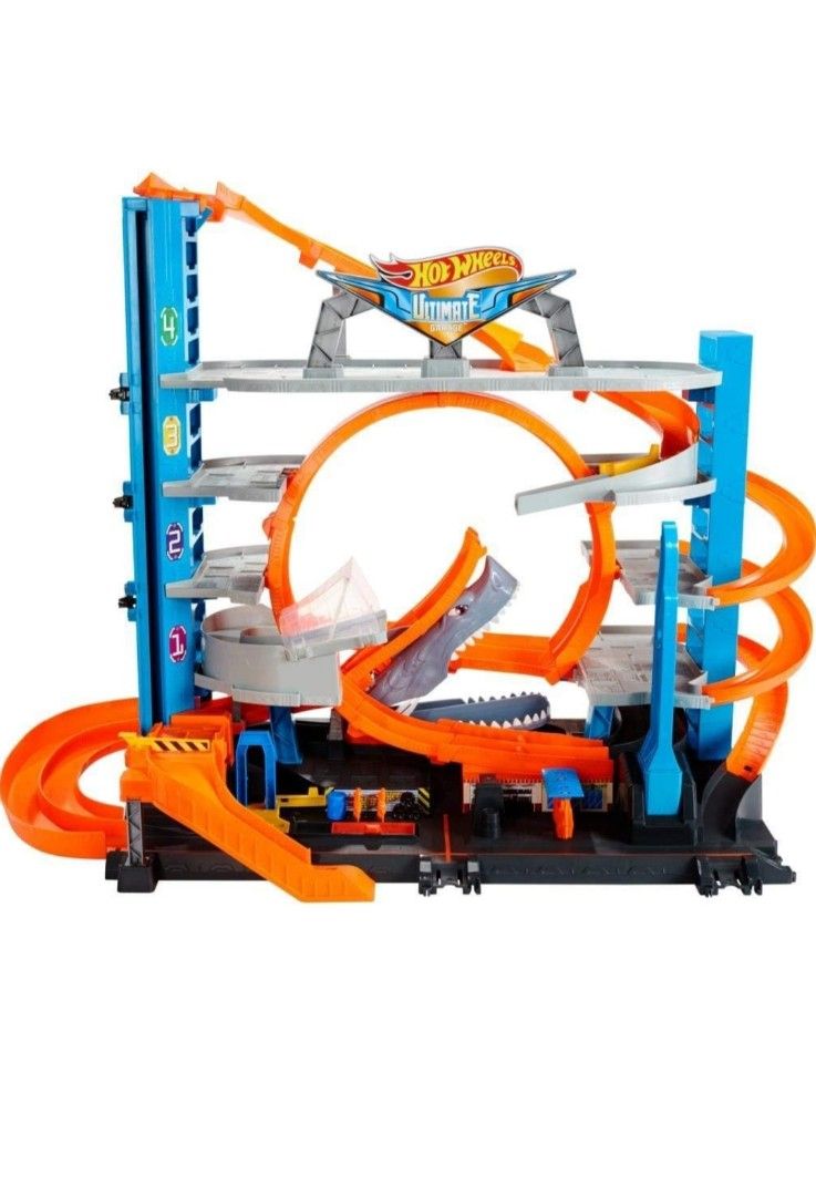 Moving out relocation sale Hot Wheels City Ultimate Garage with