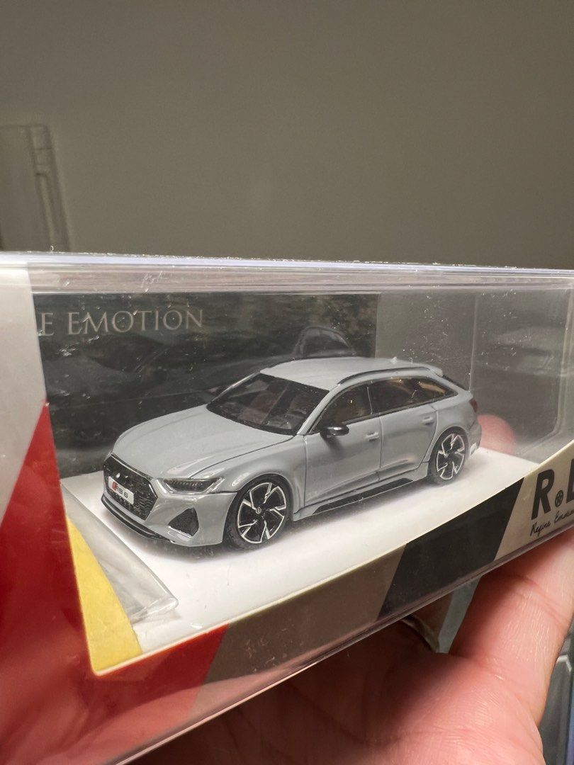 1/64 refine emotion Audi RS-6