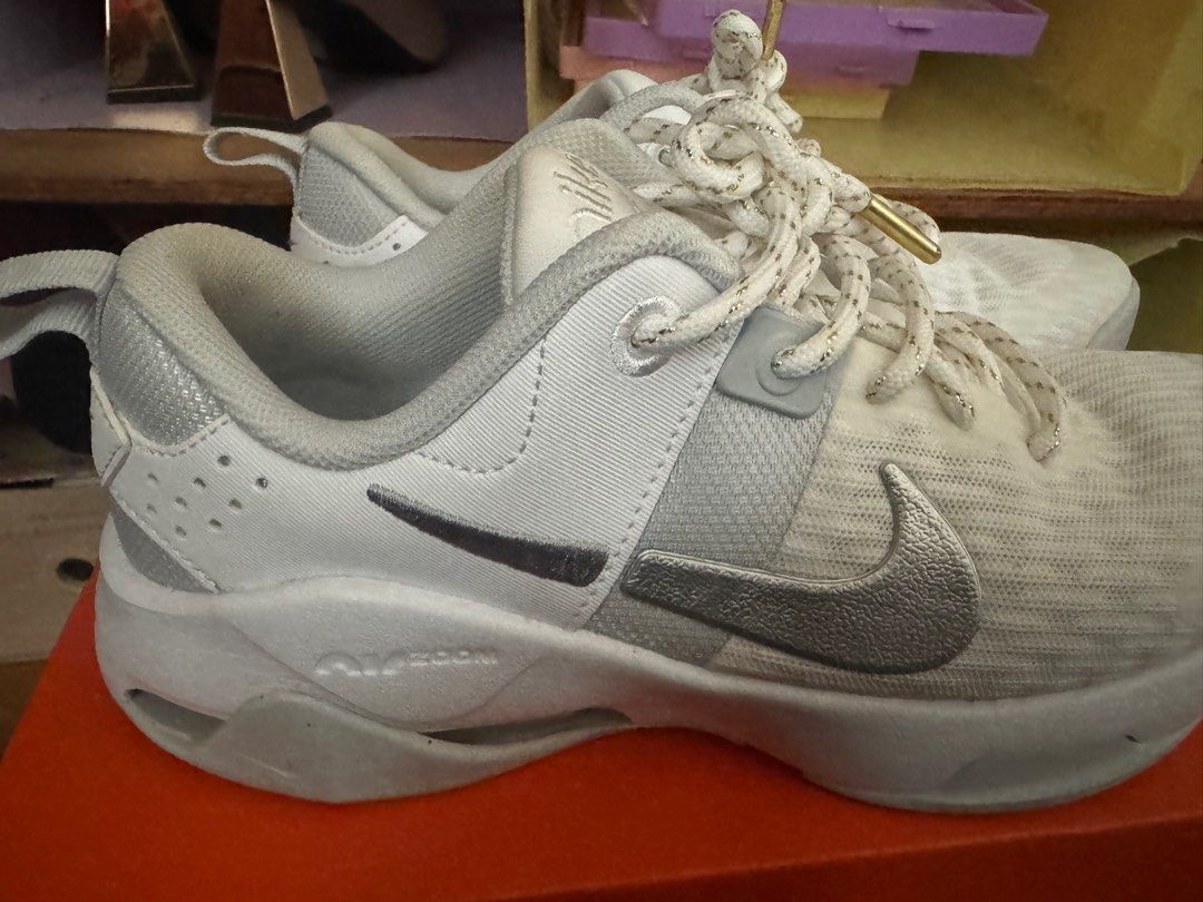 Nike air clearance bella white