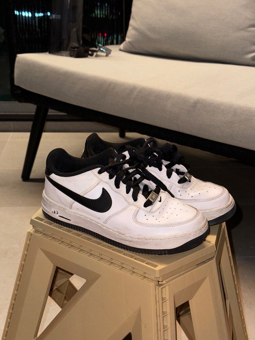 Nike Air Force 1 black and white
