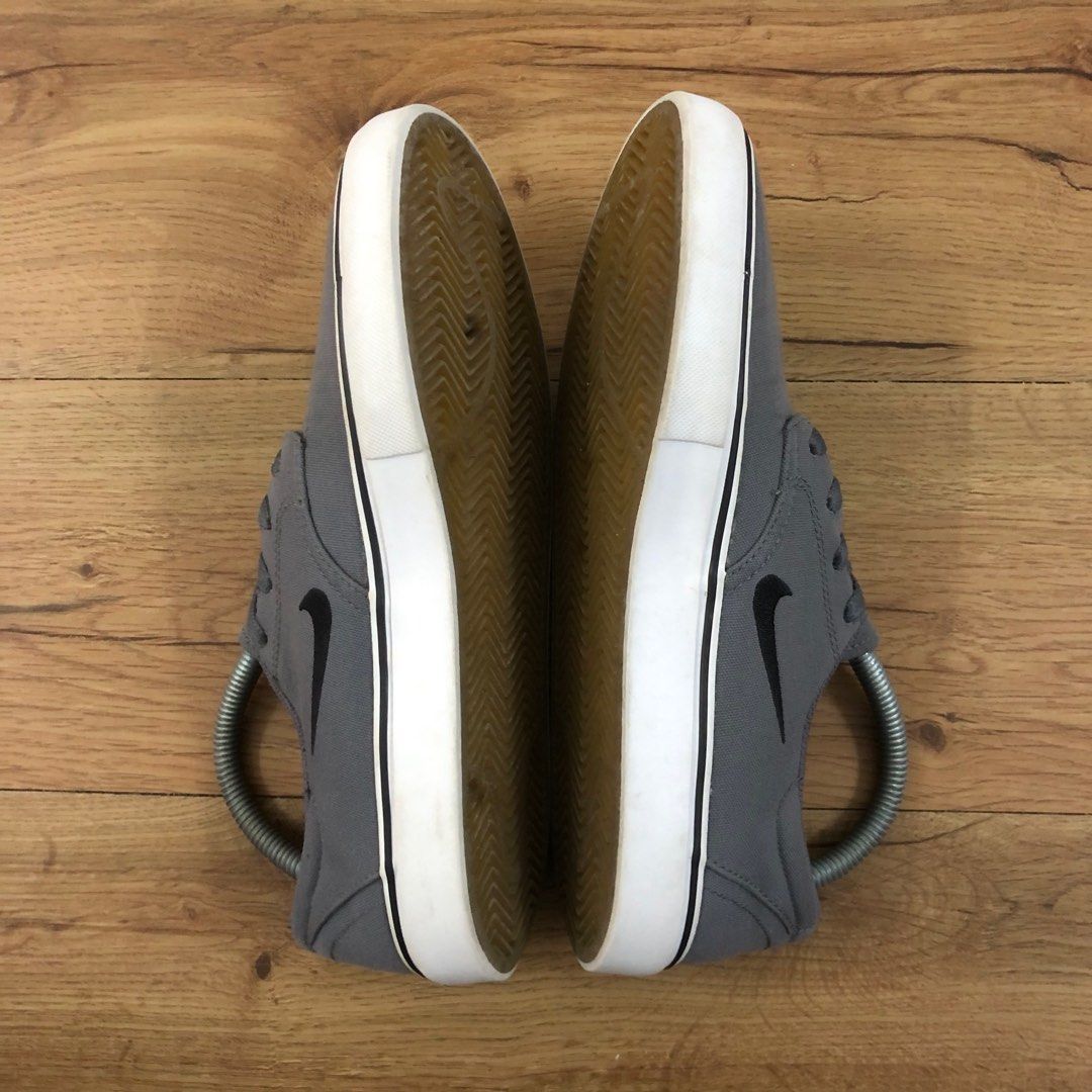 Nike SB Clutch 6.5uk Men s Fashion Footwear Sneakers on Carousell