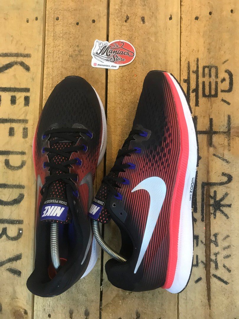 Nike pegasus 34 size 10 hot sale