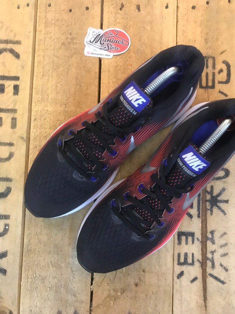 Nike air zoom store pegasus 34 size 10