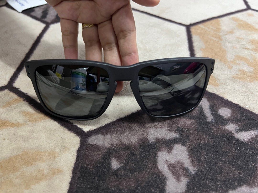 Oakley holbrook prizm black polarized top