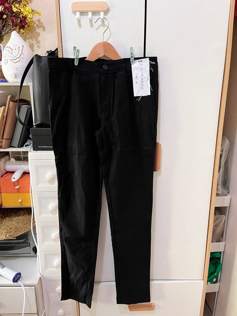 Office Pants size 32 - La Marina (Category: Other Bottoms) located in Mandaluyong City. Submitted by prelovedby.su (Listing ID 1279419433, Image 1). Description: Office Attire - size 32 .