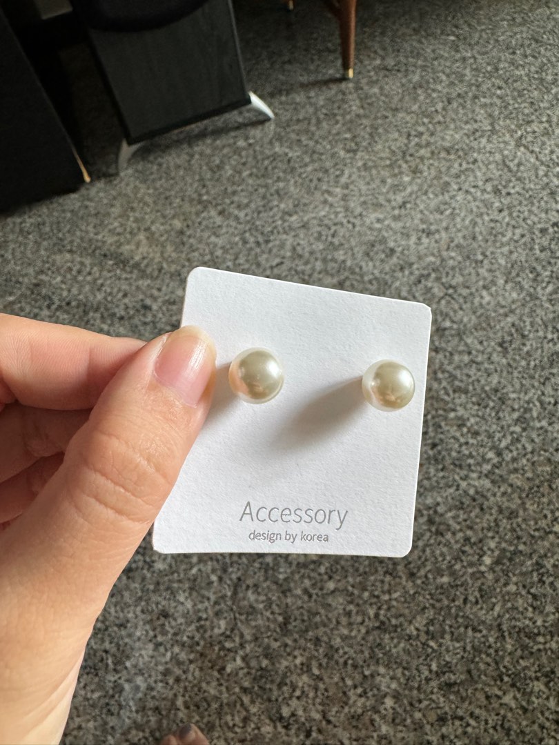 Masako on sale pearl earrings