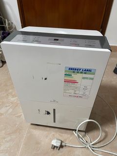 （分類：）位於 。 由 wilsonpong 提交（商品編號 1279409190，圖片 1）。簡介： 。