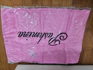 Cheap sales pink scarves