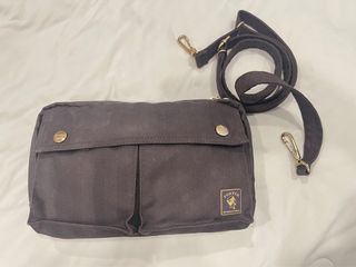 (Category: ) located in . Submitted by 12sellpreloved (Listing ID 1279435709, Image 1). Description: .