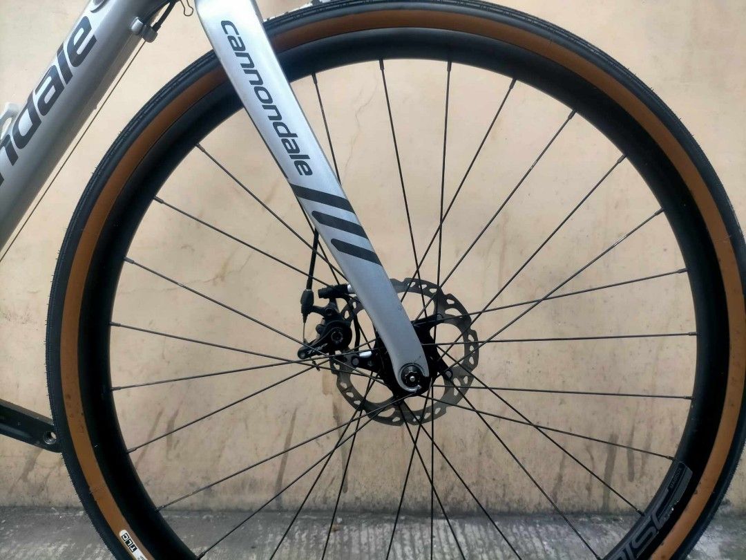 Pre Loved 2018 Cannondale CAADX 105 Cyclocross Bike Sports
