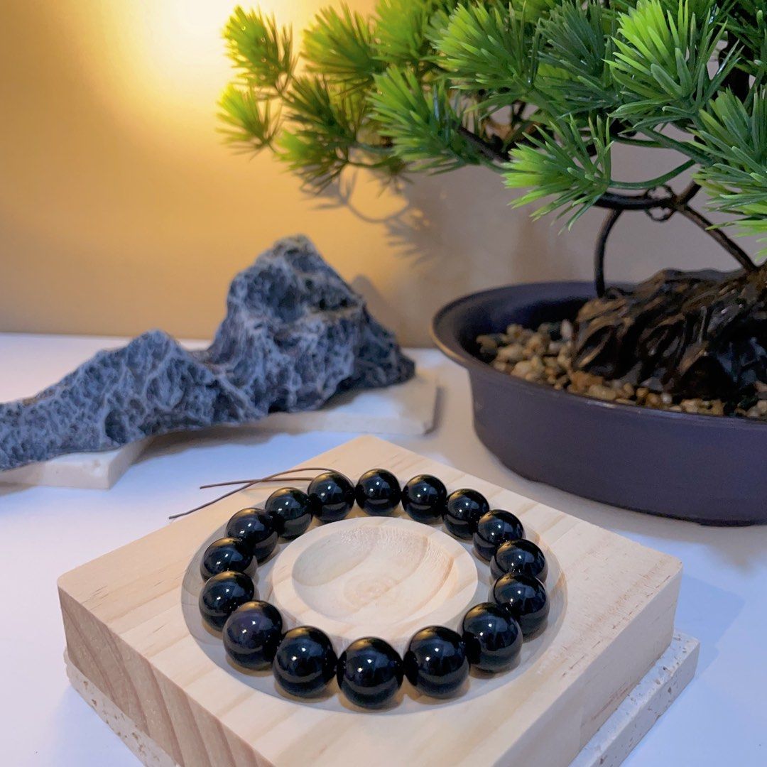 Natural black shop obsidian bracelet