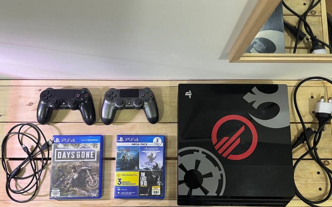 PS4 Pro Star Wars Edition 2nd Used 2tb