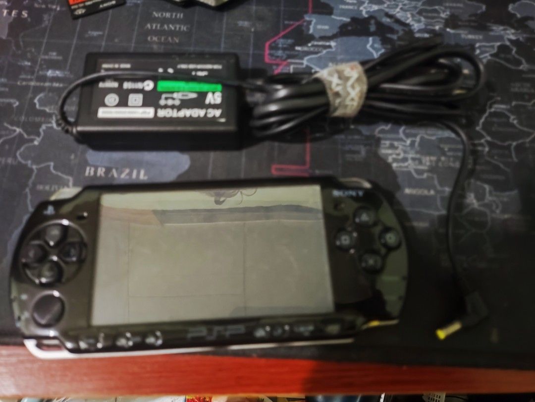 playstation psp 2000