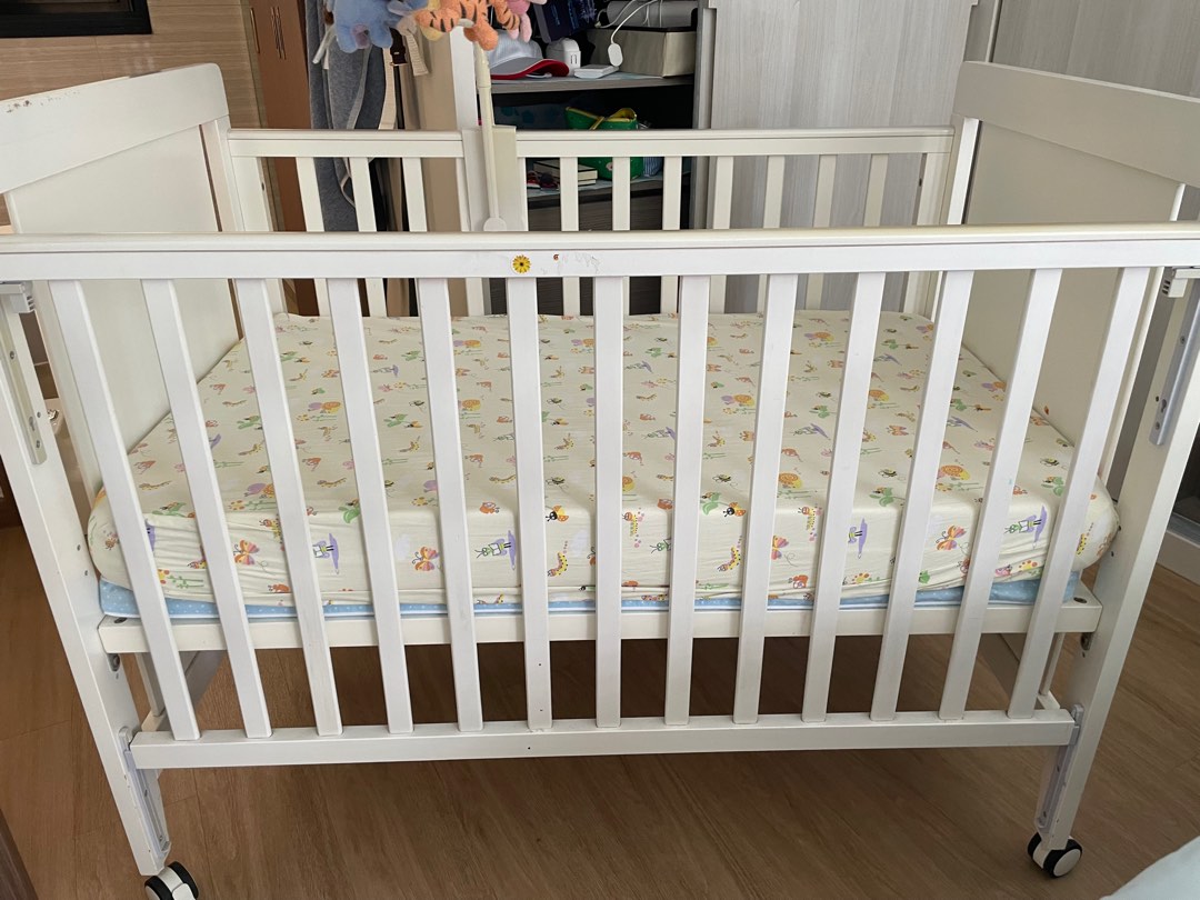 Puku baby cot store