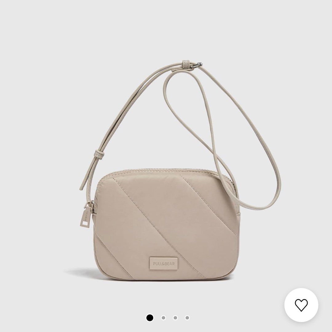 Pull and deals bear crossbody bag