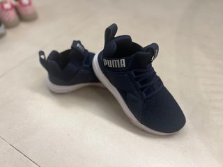 Puma suede hotsell heart valentine jr