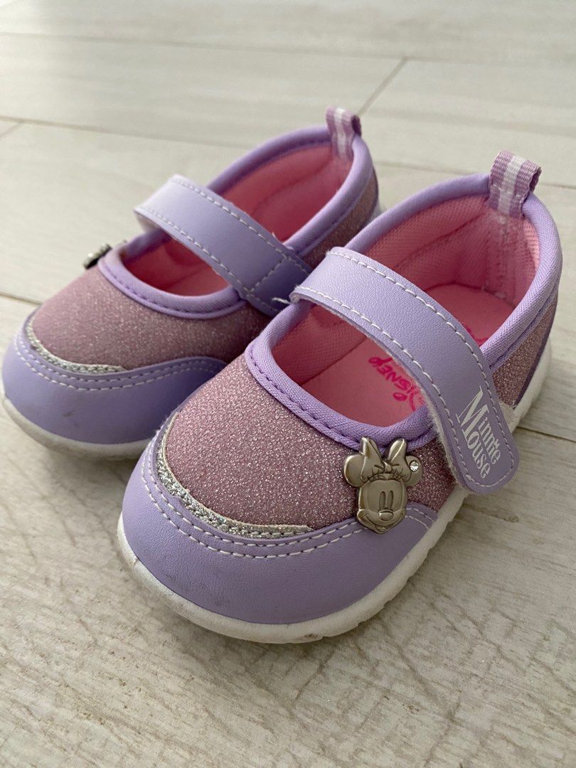 Purple baby shoes shop