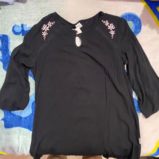 (Category: ) located in . Submitted by drg.carousel (Listing ID 1279358481, Image 1). Description: .