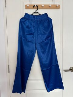 (Category: ) located in . Submitted by funsize (Listing ID 1279373101, Image 1). Description: .