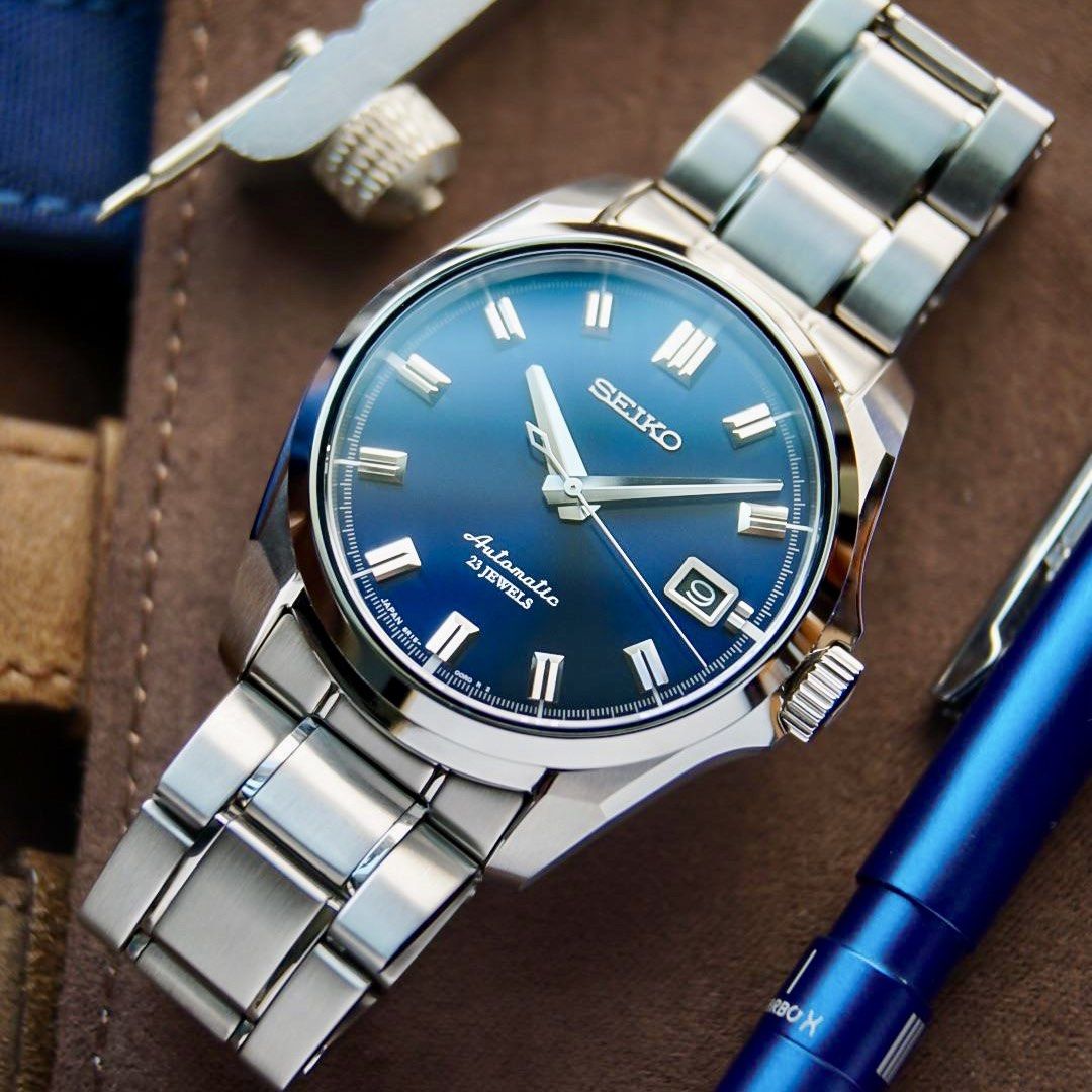 Sarb blue cheap dial