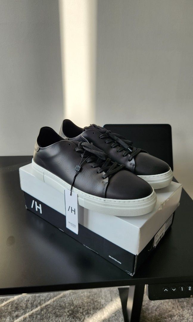 Selected Homme chunky sole premium leather sneaker in black