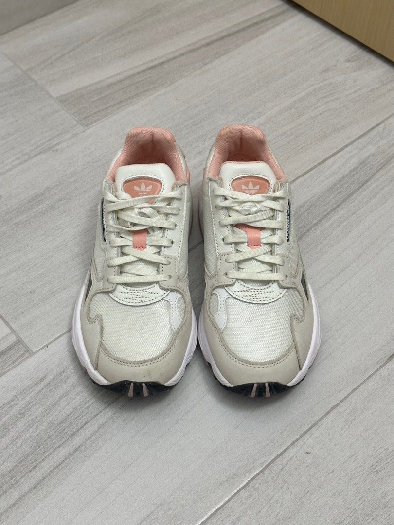 Size 5 US Women Adidas Falcon White Salmon Carousell