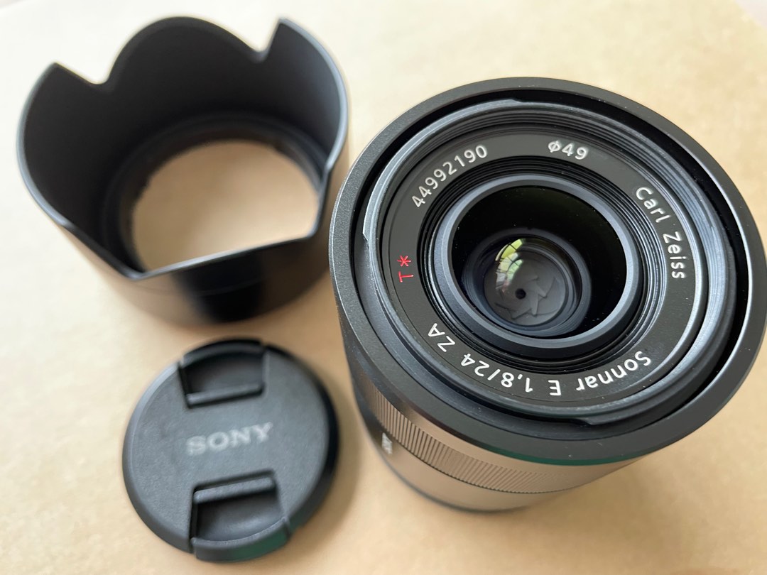 SONY Sonnar T* E 24mm F1.8 ZA（SEL24F18Z） SEL24F18Z | α Lenses | | Sony Singapore