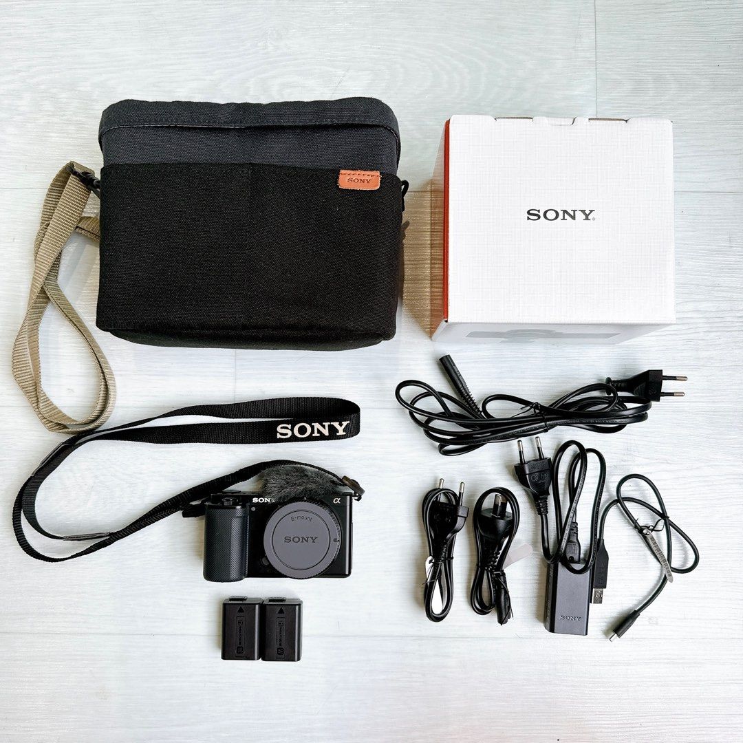 Sony zv10, Photography, Cameras on Carousell