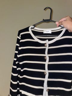 (Category: ) located in . Submitted by thriftwithween (Listing ID 1279437304, Image 1). Description: .