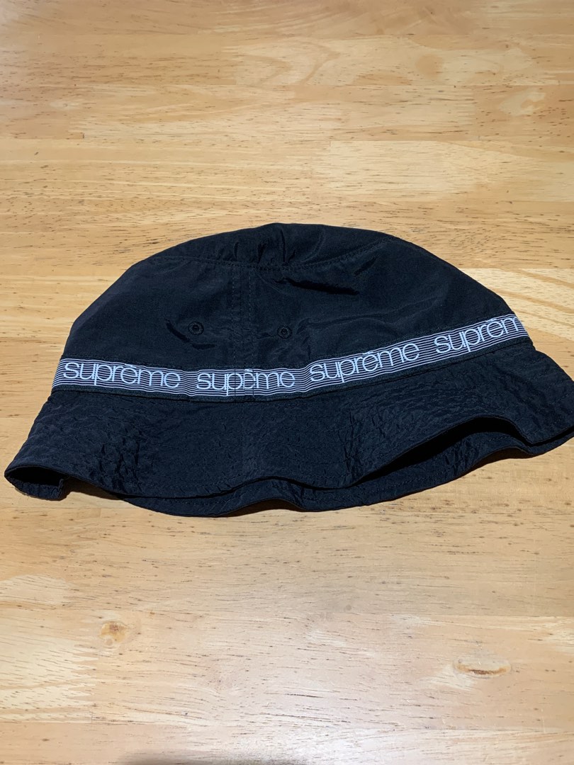 Supreme black bucket hat online