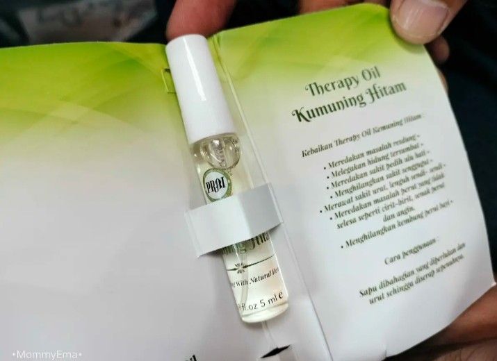 THERAPY OIL KEMUNING HITAM, Beauty & Personal Care, Bath & Body, Body ...