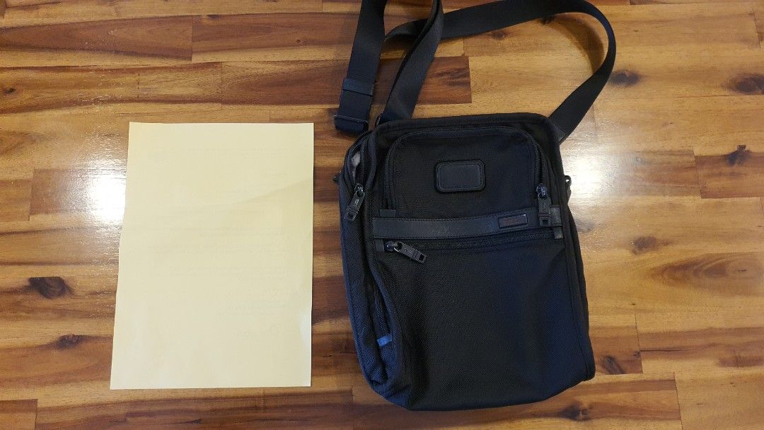 Tumi Organiser Travel Tote Original Luxury Bags Wallets on