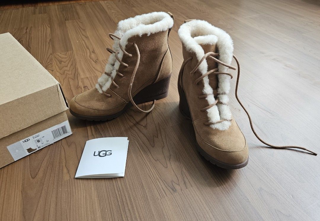 Ugg waterproof top wedge boots