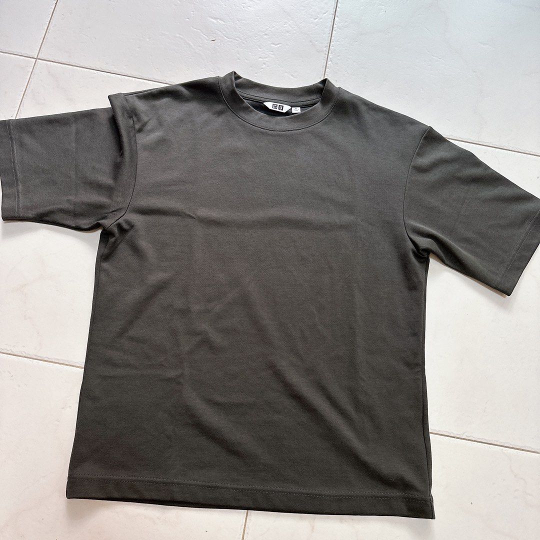 Uniqlo AIRism Cotton Crew Neck Short Sleeve T-shirt, Men's Fashion, Tops &  Sets, Tshirts & Polo Shirts on Carousell
