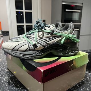 Asics kiko store kostadinov sale