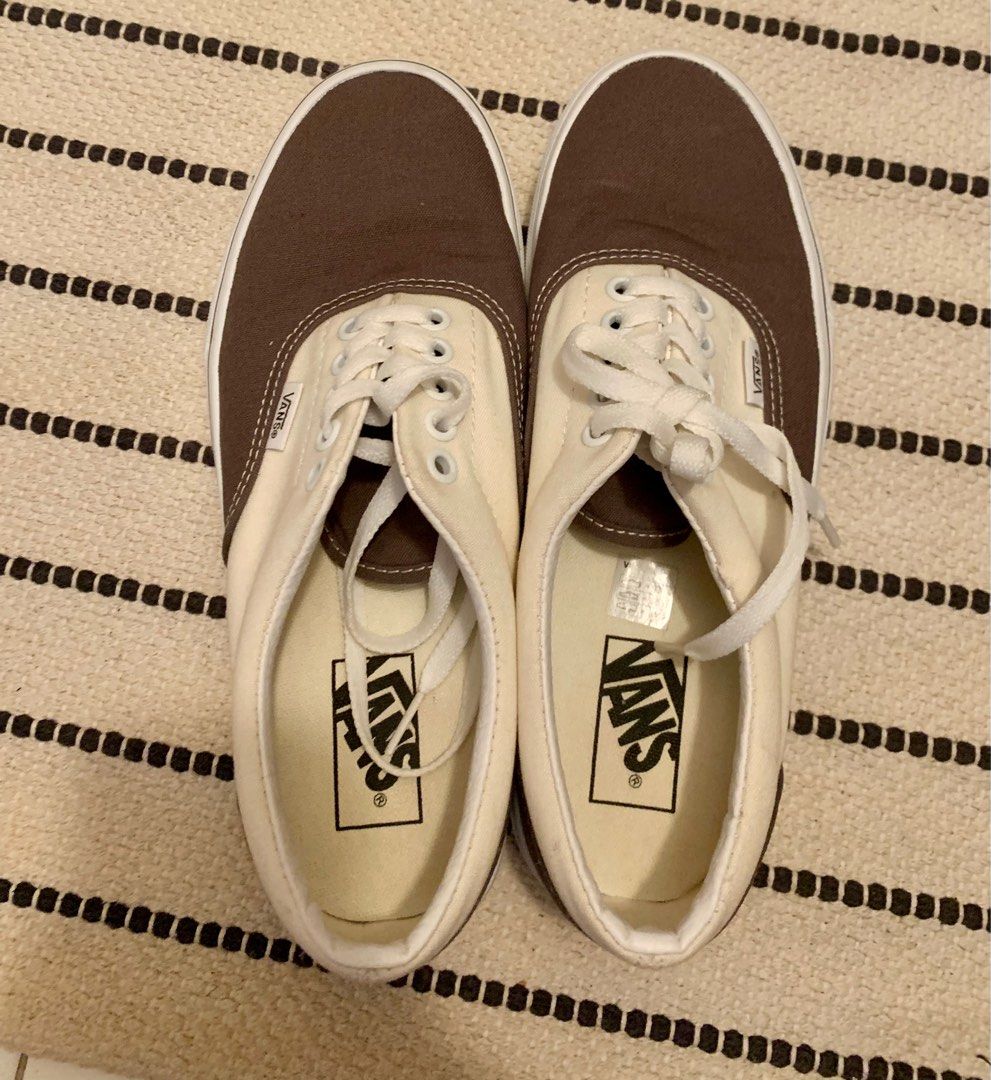 White low cut vans outlet