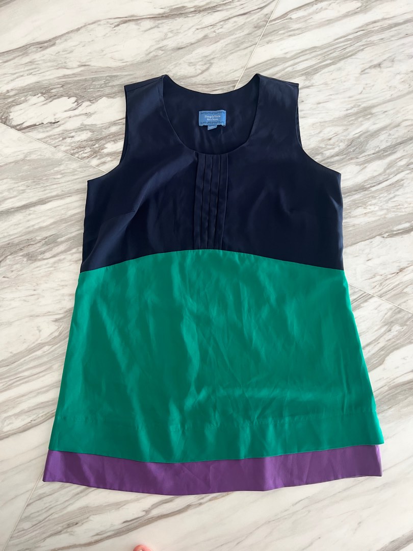 Vera wang sleeveless tops online