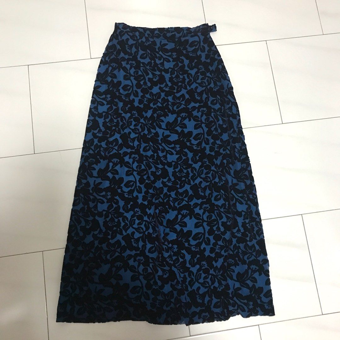 Vintage 80s 90s Laura Ashley floral devore burnout velvet midnight blue maxi skirt oriental style cny Women s Fashion Bottoms Skirts on Carousell