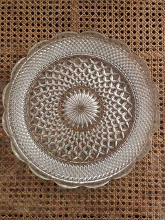 Vintage Anchor Hocking Wexford Clear Glass Round Serving Platter (Scalloped)